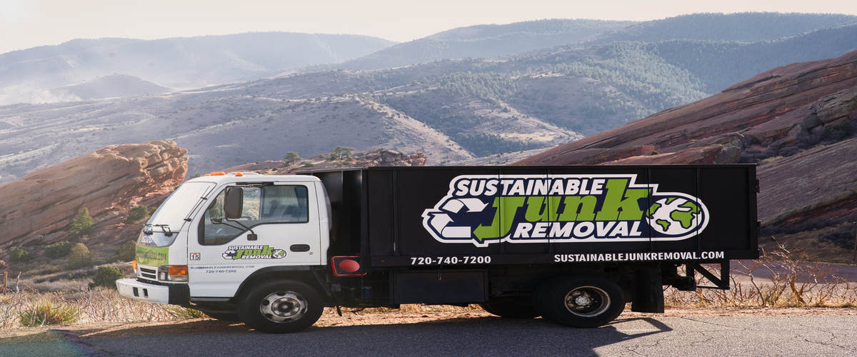 Sustainable Junk Removal LLC logo