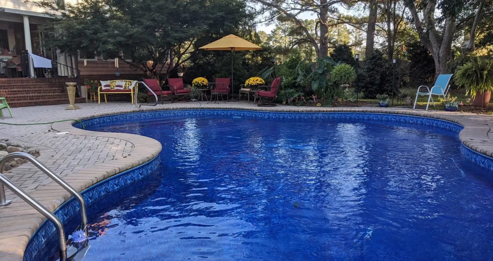 Island Pool Liners